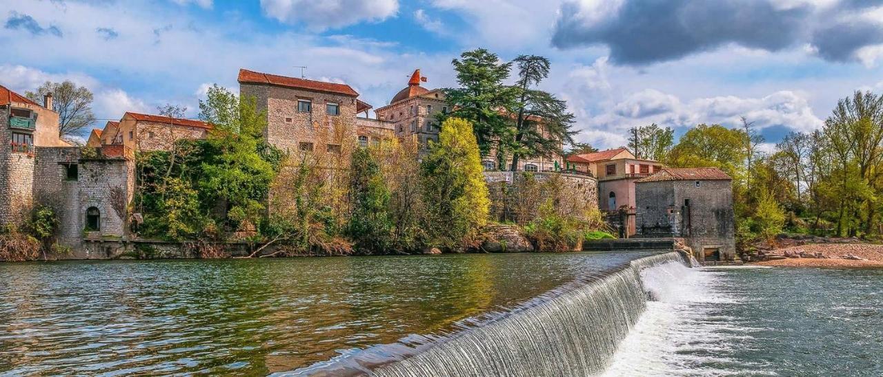 Maison Du Baron - Centre Historique De Ruoms Dış mekan fotoğraf